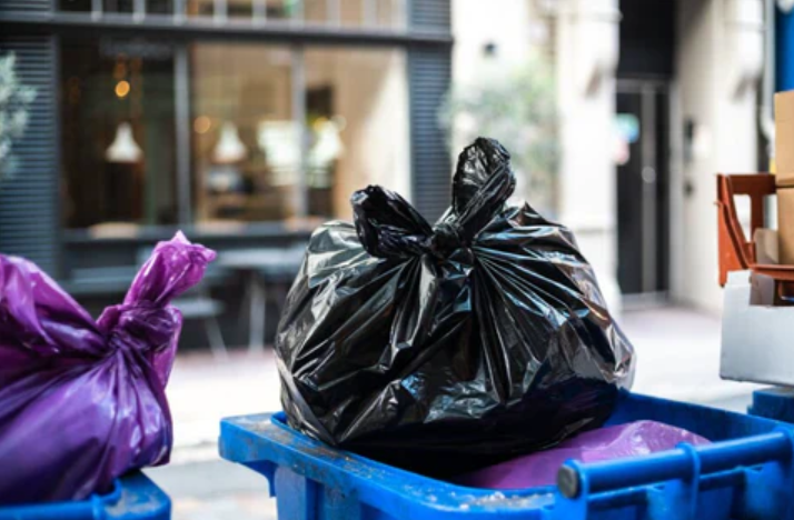 Les avantages des sacs poubelle à usage professionnel